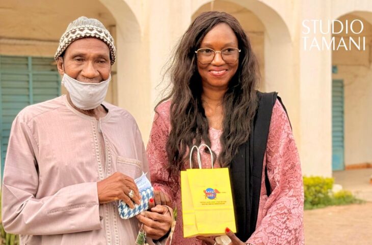 Kayes : remise de verres correcteurs à des personnes âgées