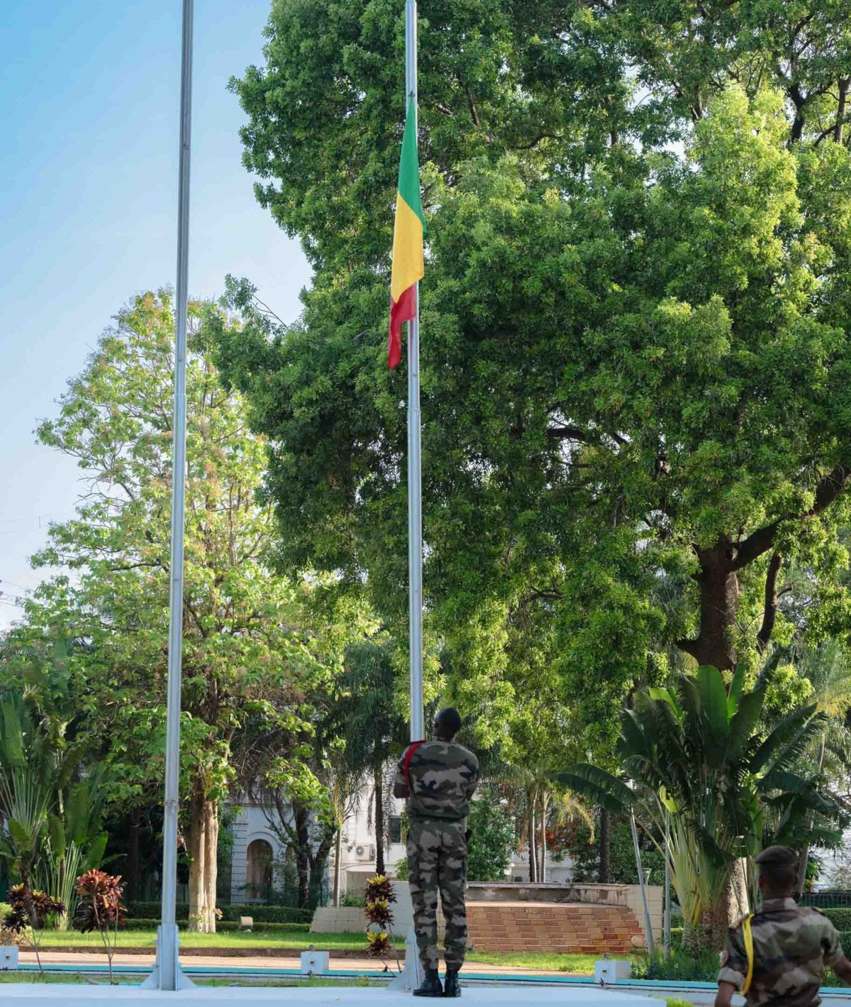 Mali : deux jours de deuil national après la mort du ministre de la Défense