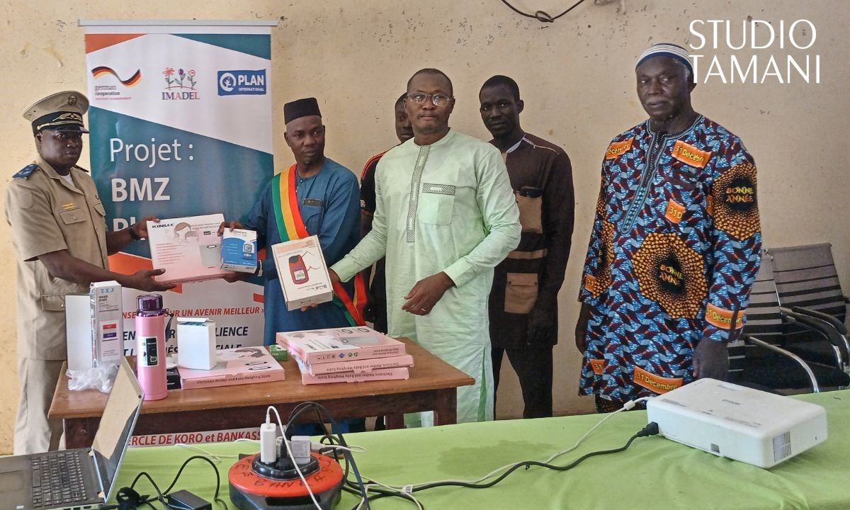 Bankass : du matériel médical remis aux centres de santé