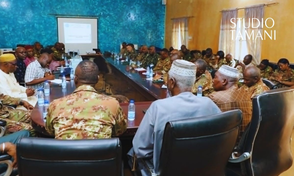 Koulikoro : des auditeurs de l’École de guerre en visite au conseil régional