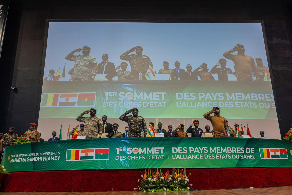 AES : deux ans après, des avancées affichées mais des défis toujours majeurs