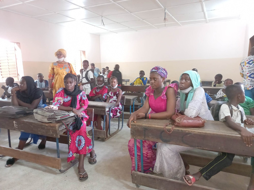 ACTUCOVID : les mesures barrières Covid-19 ne sont pas respectées dans les écoles