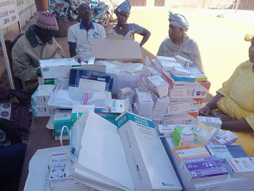 Kayes : des médicaments d’une valeur de plus 500 mille FCFA remis au CSCOM de Mahina