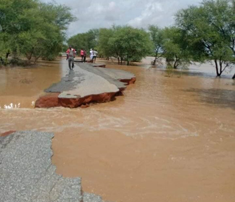 BANAMBA : difficile de circuler sur l’axe Banamba-Niono à cause des eaux de pluies
