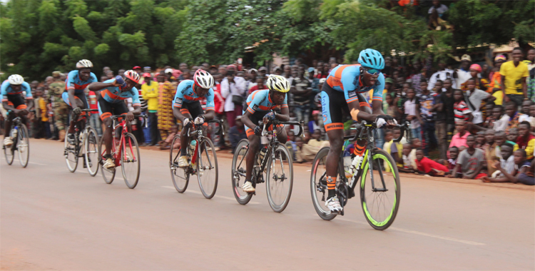 Course de vélo à Koro en faveur de la paix et du retour des déplacés 