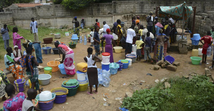 Pénurie d’eau à Bamako : les femmes en colère