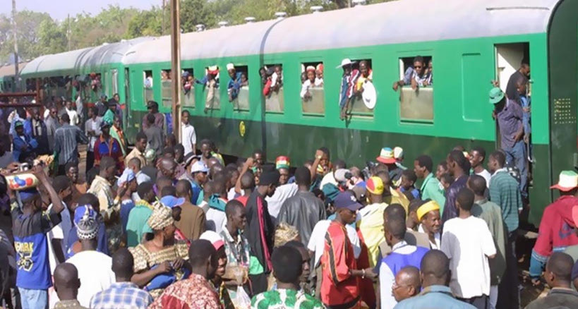 Arrêt du train voyageur : la population de Kayes entre espoir et colère