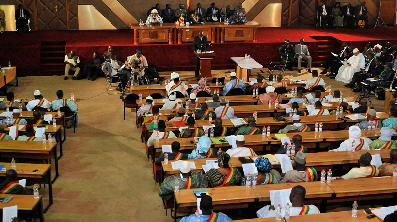 Prolongation du mandat des députés : le « Parlement populaire » dénonce « une prise en otage de la démocratie »