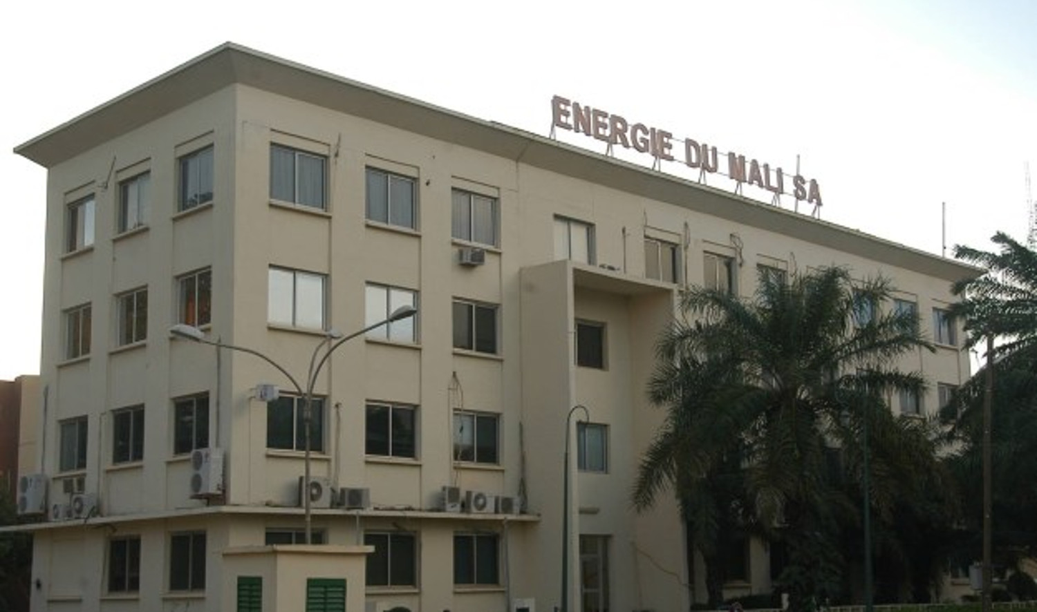 Délestage à Bamako : les explications d’EDM SA ne convainquent pas la population