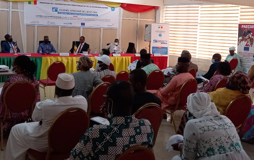 Accès aux documents d’état-civil : la population crie son ras-le-bol, les autorités annoncent des solutions