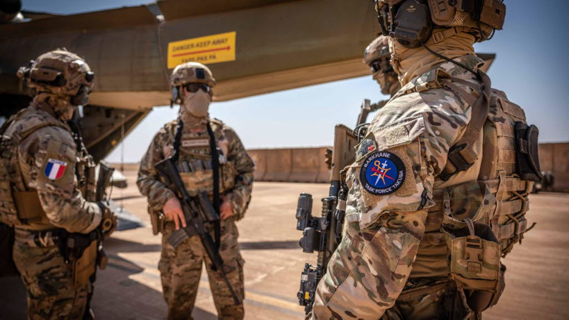 «Les troupes françaises restent au Sahel, mais pas au Mali»