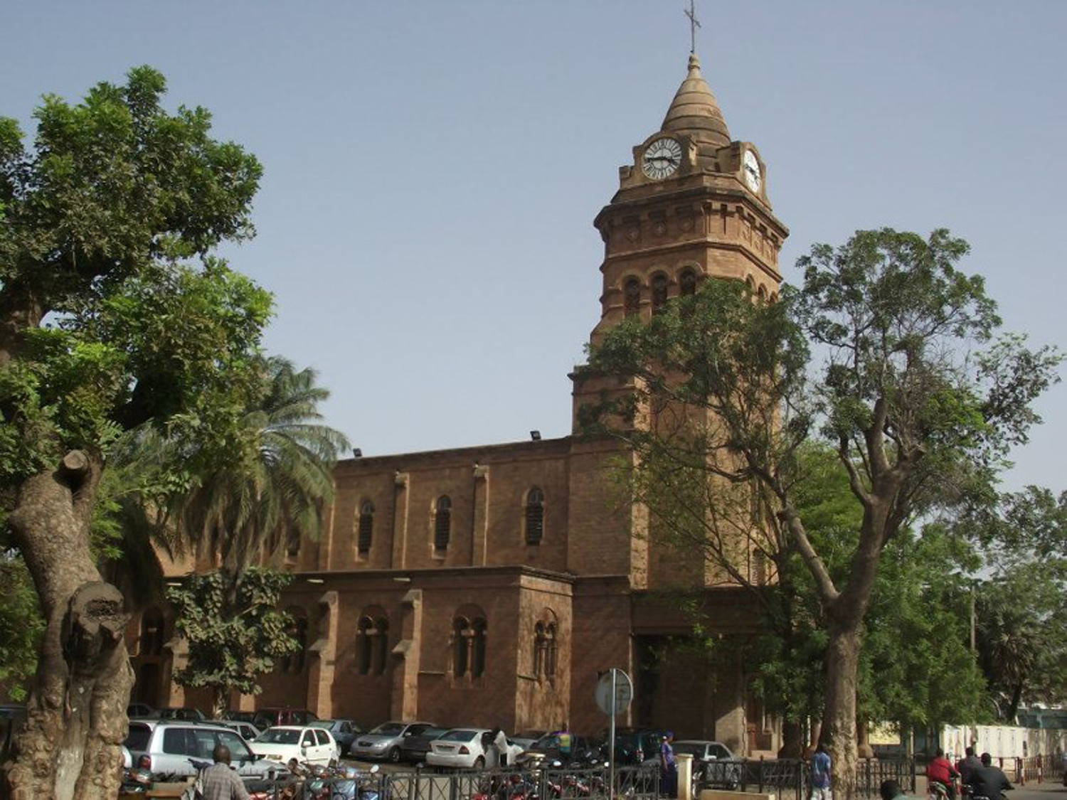 La conférence épiscopale inquiète après des attaques contre des églises au Mali