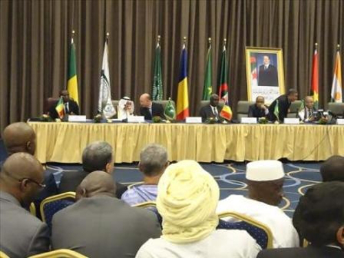 Pourparlers d’Alger, position pour le moment inconciliable entre le gouvernement du Mali et les groupes armés