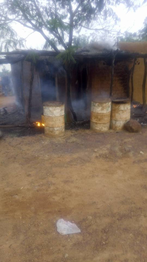 Ouenkoro : une attaque contre la gendarmerie fait un mort et des véhicules brûlés