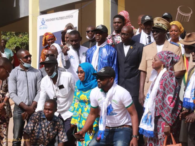 Formation de 200 jeunes à Kayes en pisciculture, aviculture, maraîchage et TIC
