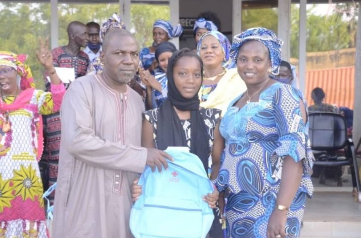 Une vingtaines de meilleures élèves de Kayes récompensées