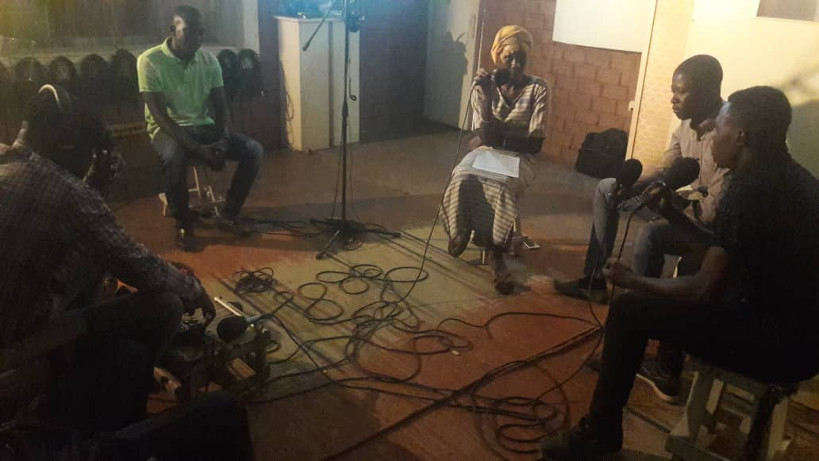 Musique et injures : quels regards des jeunes sur ce phénomène ?