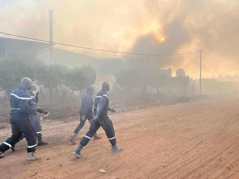 Un incendie cause « d’énormes dégâts » dans la région de Koulikoro