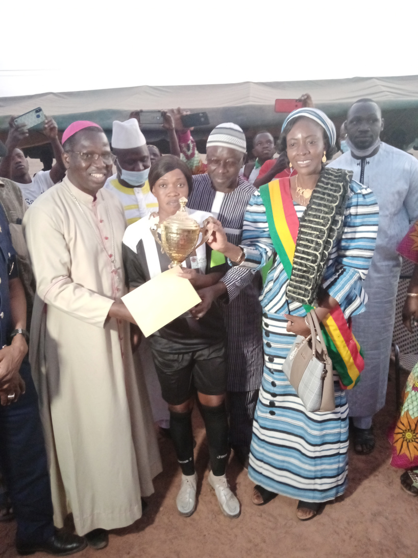 Sport : l’AS Réal remporte la coupe de la réconciliation des femmes du cercle de San