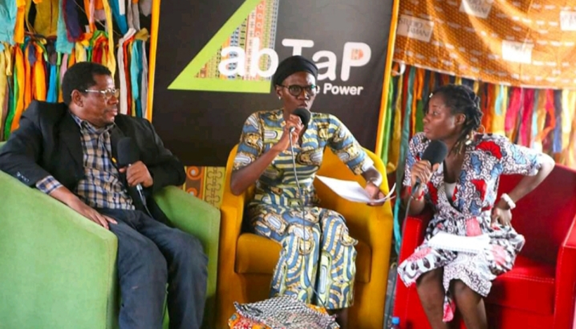 Jeunesse et Lecture :  » les jeunes doivent se cultiver davantage à travers les écrits. »