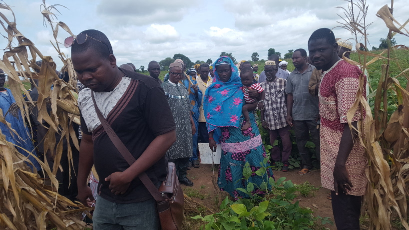 YOROSSO : des producteurs en visite dans le village de Kafona