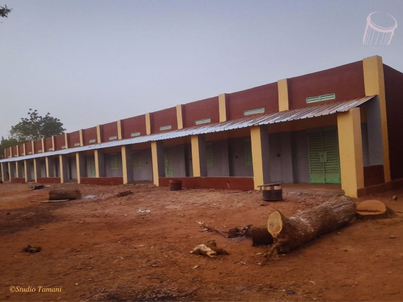 YOROSSO : 4 salles de classe réhabilitées dans le cercle