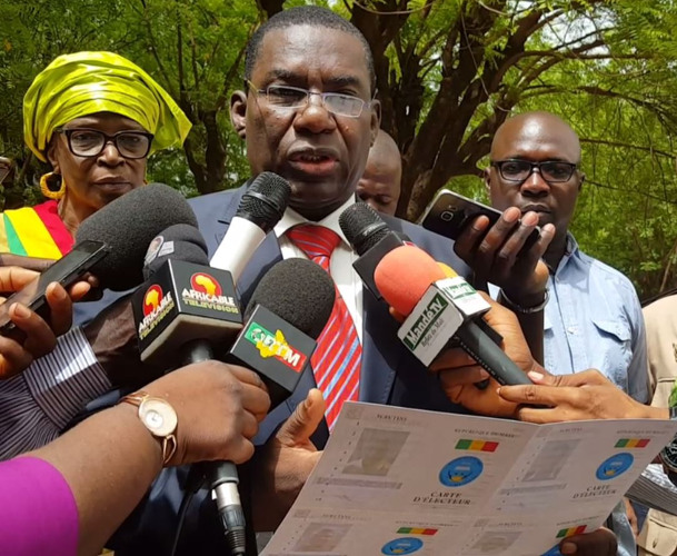 Présidentielle de juillet : c’est parti pour la distribution des cartes d’électeur