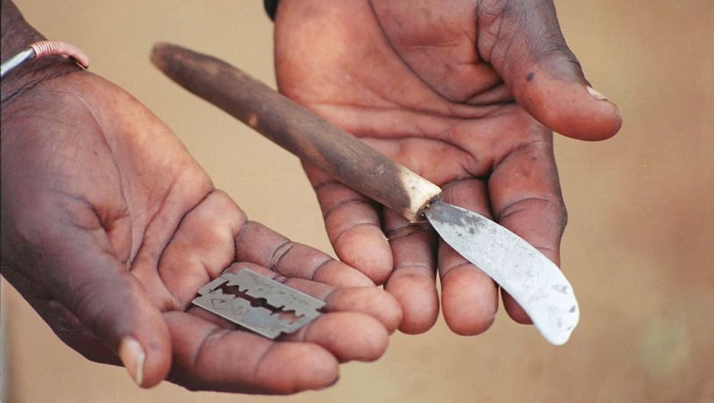 Mutilations génitales féminines au Mali : la pratique reste d’actualité, regrettent des ONG