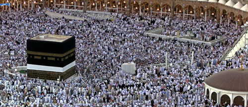 Le gouvernement baisse le prix du pèlerinage à la Mecque
