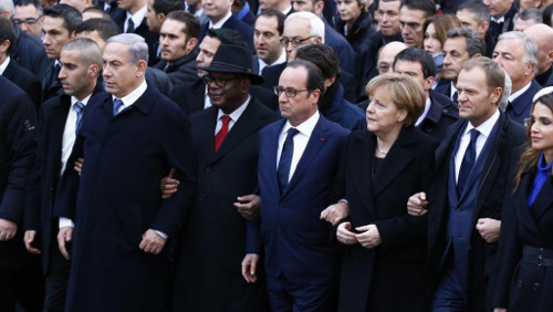 Terrorisme : le monde solidaire de la France