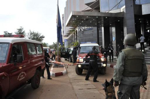 Attaque d’un hôtel à Bamako: le Mali décrète l’état d’urgence