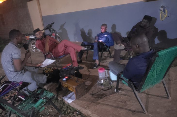 Des jeunes des partis politiques réclament 40% des postes nominatifs et électifs .