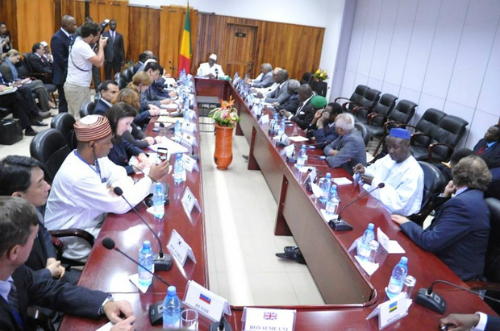 Réflexions à Bamako pour « renforcer » les propositions du gouvernement dans les négociations