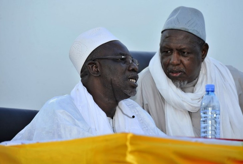 Démocratie au Mali : « les religieux peuvent jouer un rôle sans quitter la mosquée », pensent des politologues