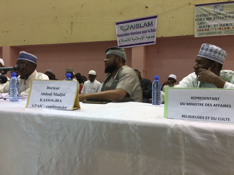 Le Magazine du 21 Avril 2018: « L’islam est-il une religion de paix ? » l’Association islamique pour le salut ouvre le débat