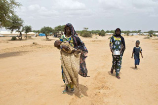 Le Magazine du 06 Juillet 2015 : risque de malnutrition aigüe au camp de Mbera en Mauritanie