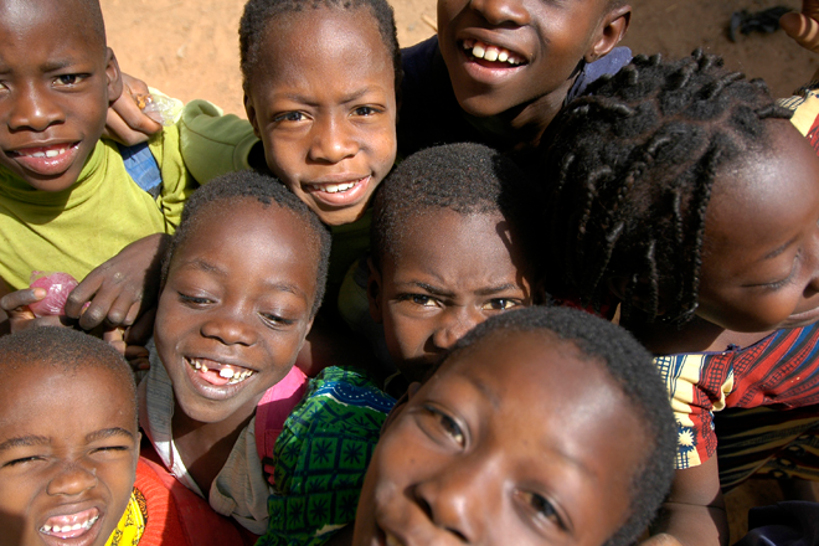 Le Magazine du 23 Novembre 2017 : journée mondiale de l’enfance, 13% des enfants maliens ne sont pas enregistrés à leur naissance  au Mali,