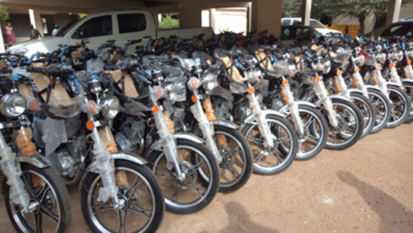 MACINA : 13 motos pour les agents de déclaration de l’état civil de la commune